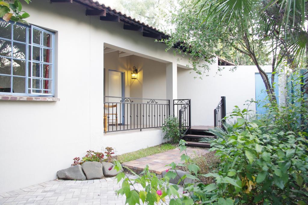 Pepper Tree Guest House Rivonia Sandton Buitenkant foto
